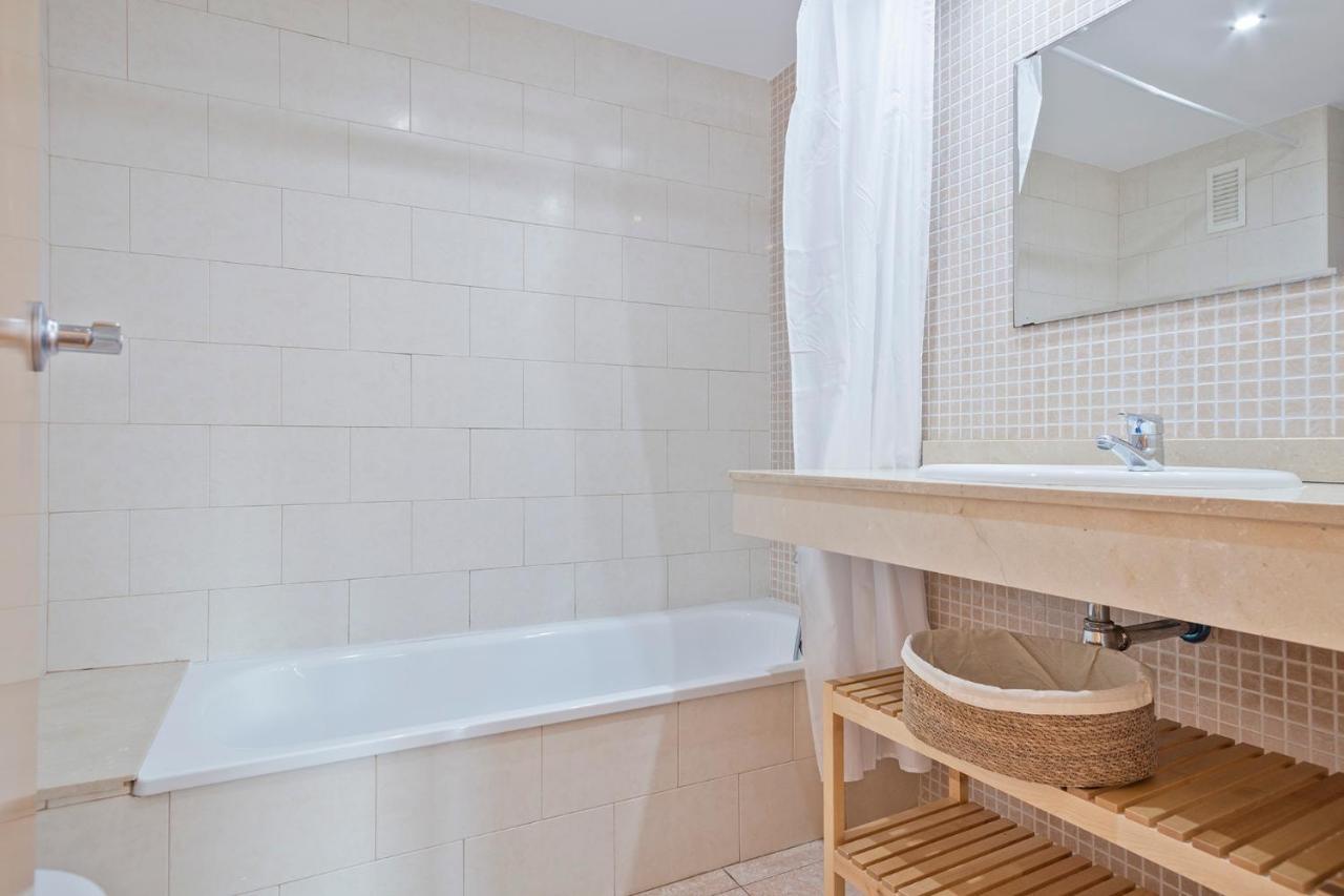 Alcam Rubi Apartment ภายนอก รูปภาพ